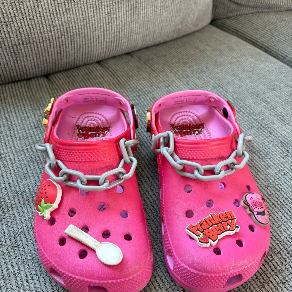CROCS Kids Hot Pink Clog Sneakers with Charms and Chain